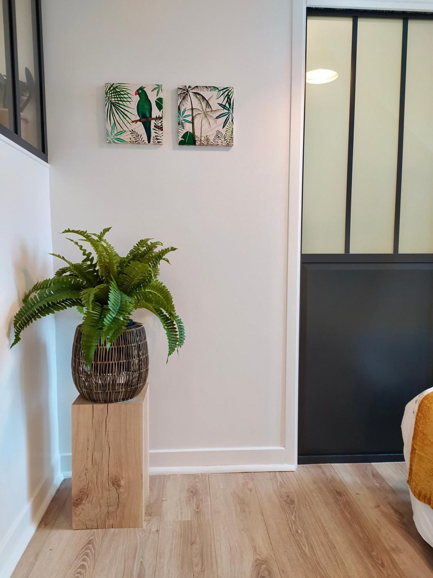 ☆ T2 Hypercentre ✢ A 400m ✢ Equipe ☆ Apartment Dinard